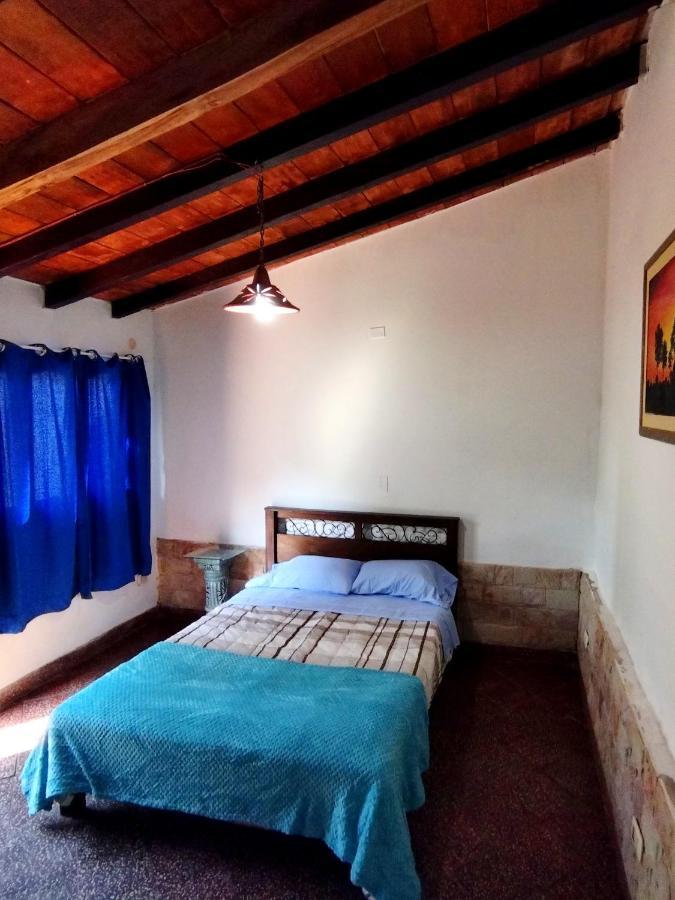 Hotel La Aparesida Areguá Exterior foto
